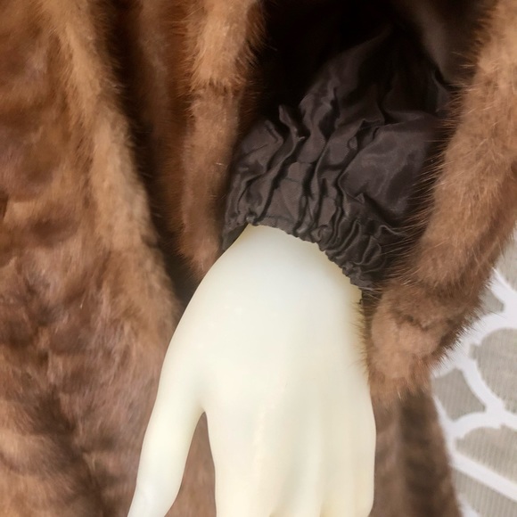 Selling as I already have two fur jackets and really…how many does one gal need? - Picture 4 of 14